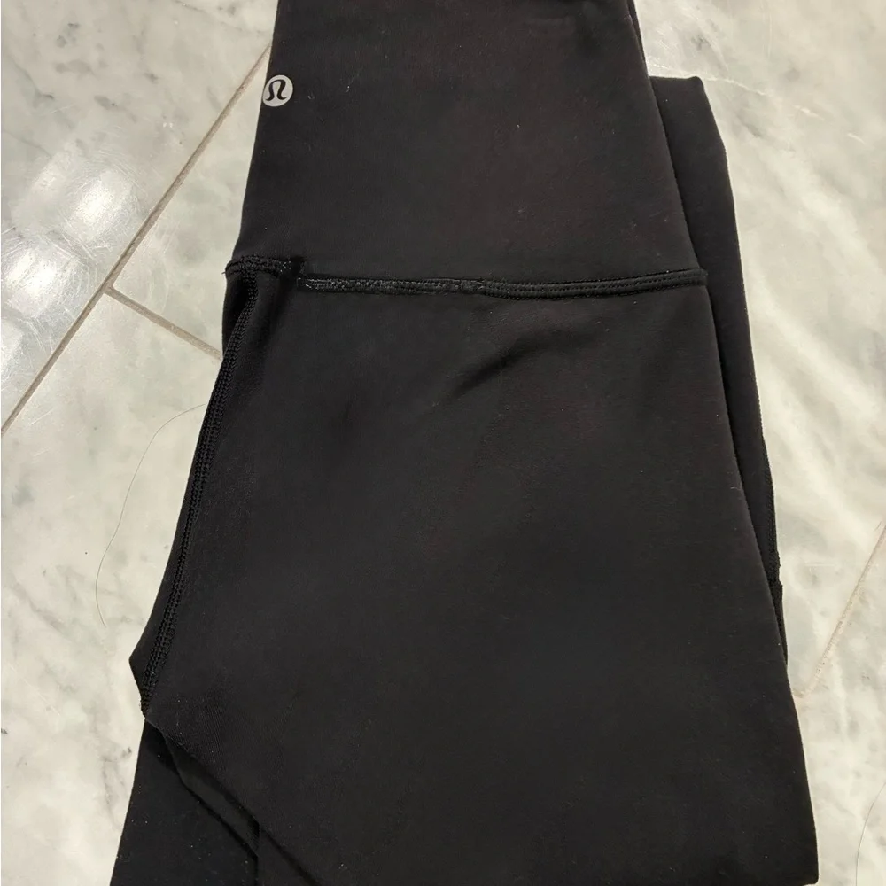 Lululemon Wunder Under High Rise Tech Mesh Cutout Leggings. Like New! Size 4 - Picture 3 of 6